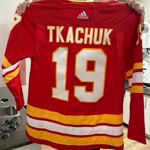 Brand new Tkachuk Flames jersey . - Picture 2 of 3